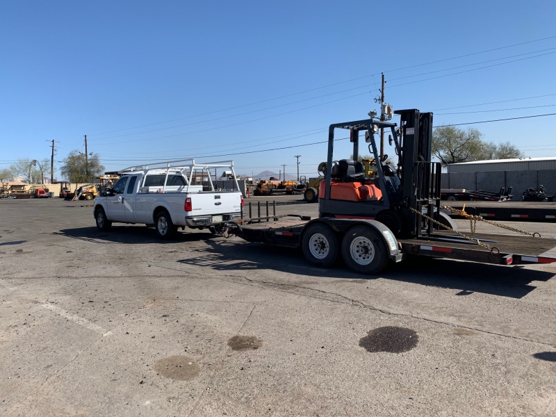 Sunland Donates Forklift to Wings of Faith Ministries